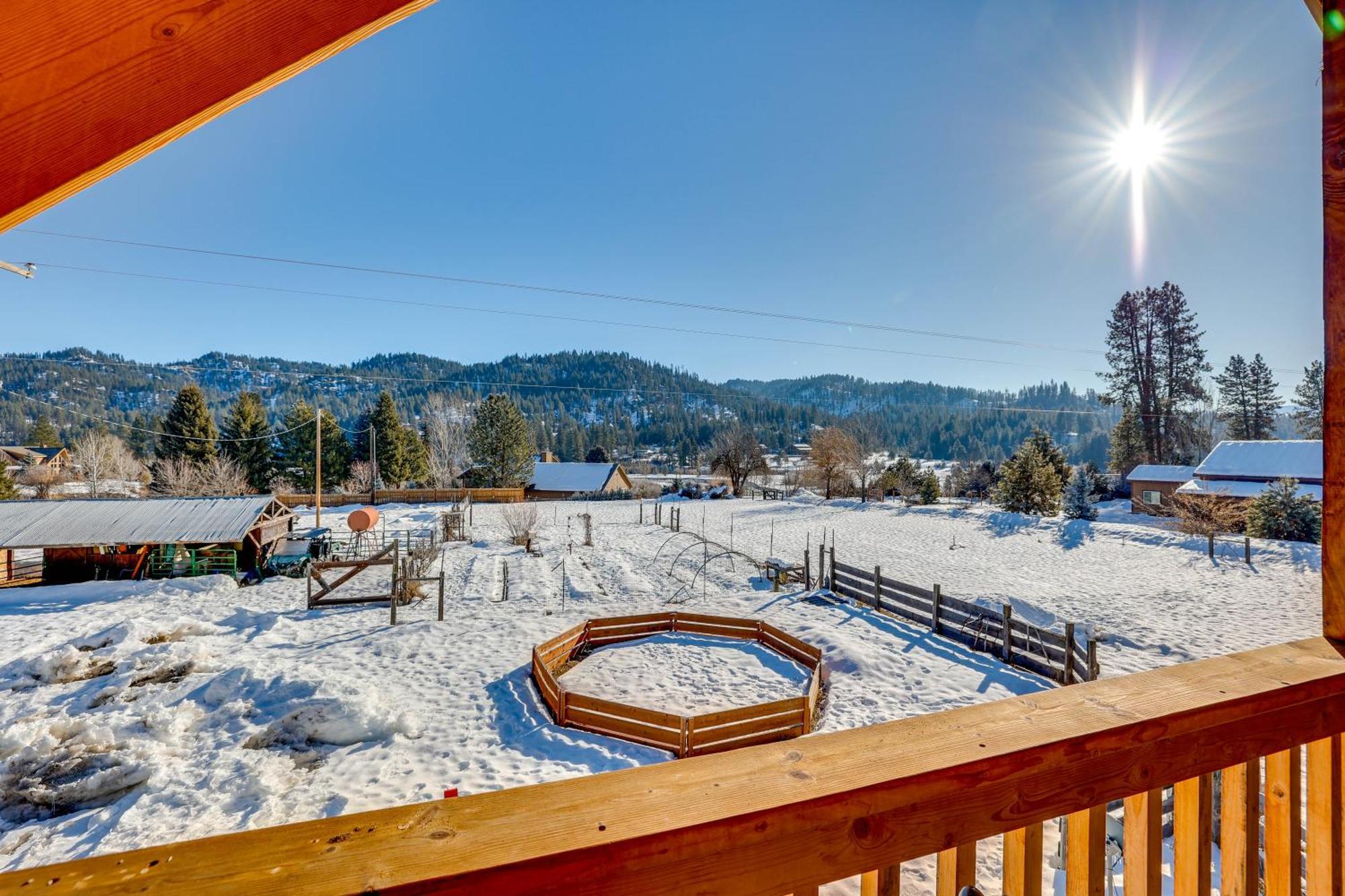 Garden Valley Apartment With Hot Tub And Mtn Views! Crouch Екстер'єр фото